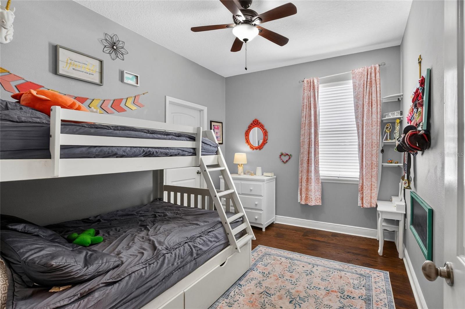 SOUTHCHASE - Residential