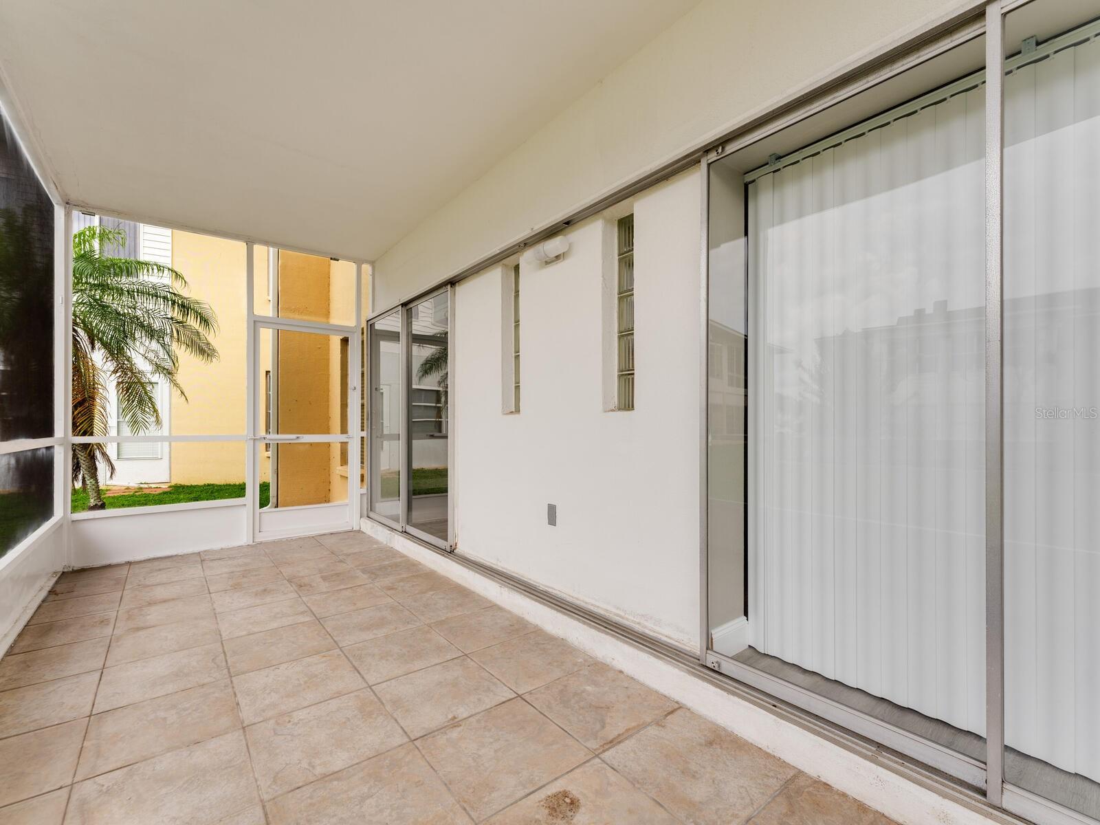 PLAZA VIEW - Residential