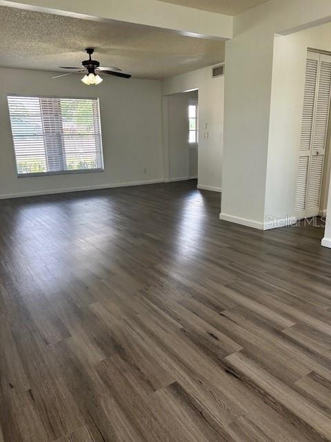 LOGAN GATE VILLAGE PH 3 UN 3 - Residential
