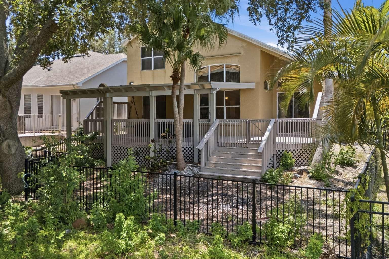 GRASSY POINTE - PH 1 - Residential