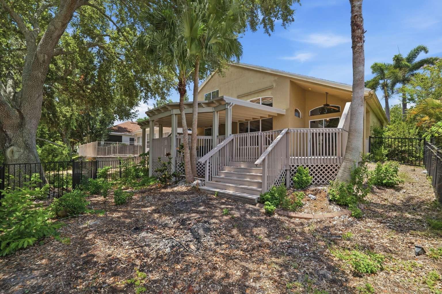 GRASSY POINTE - PH 1 - Residential