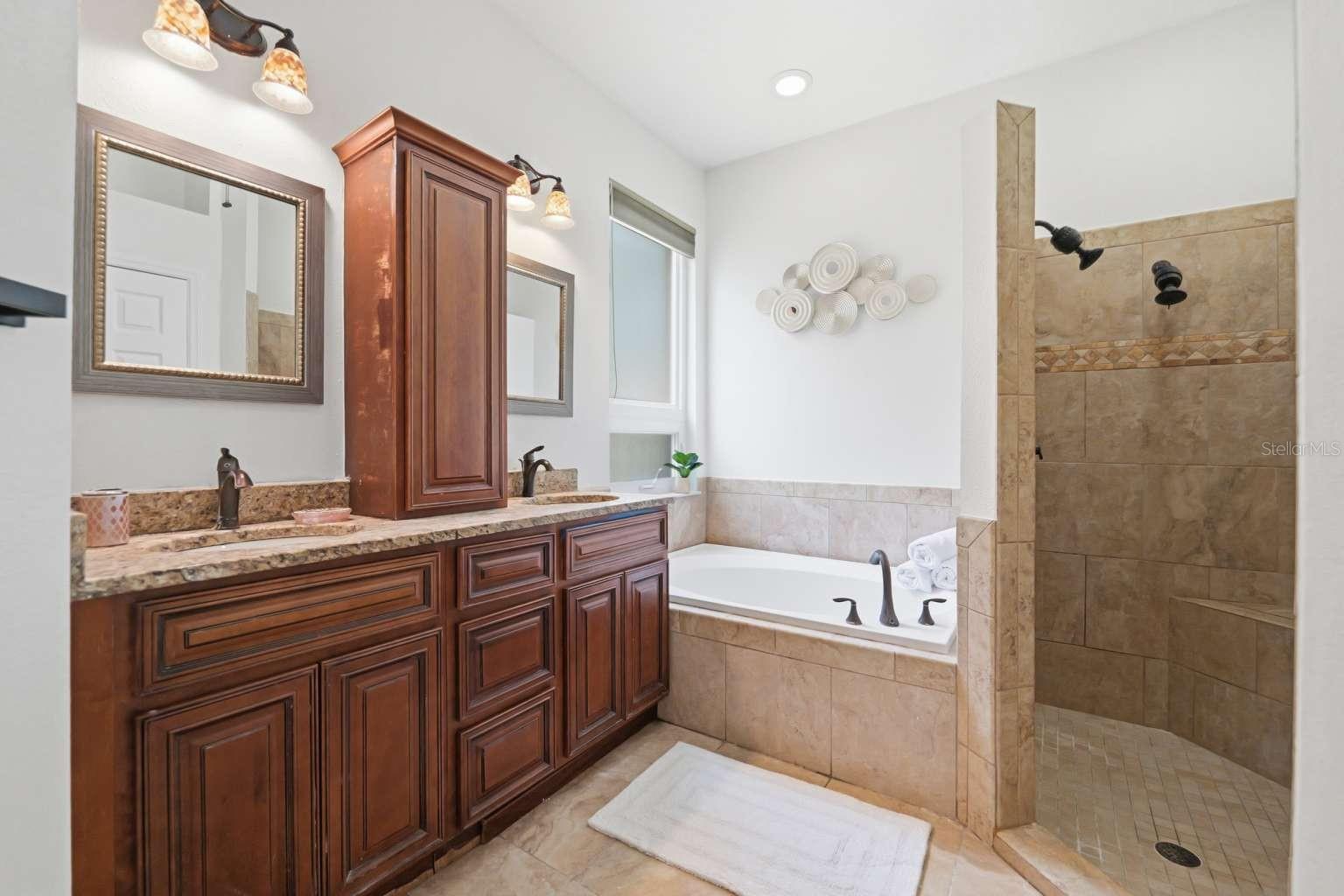 GRASSY POINTE - PH 1 - Residential