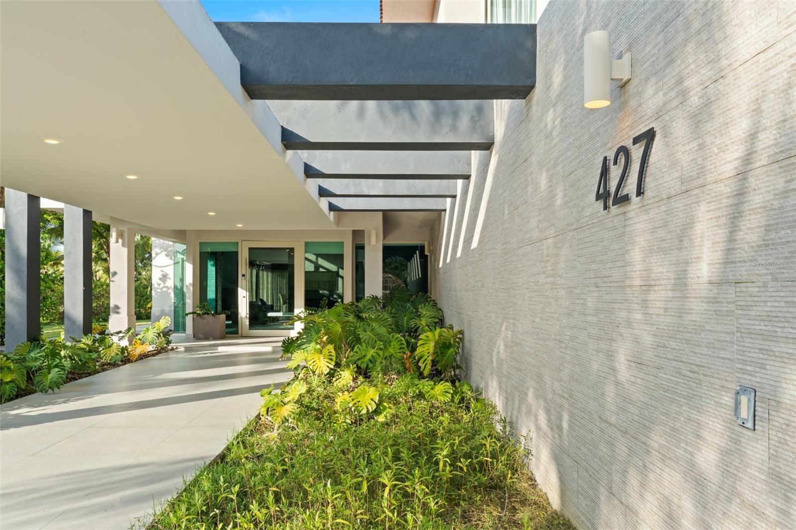 DORADO BEACH EAST - Residential