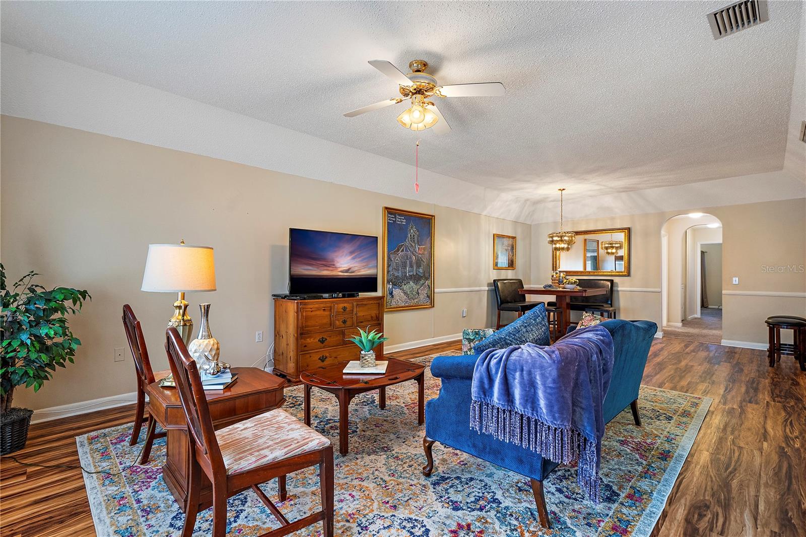 CORDOVA GREENS CONDO - Residential