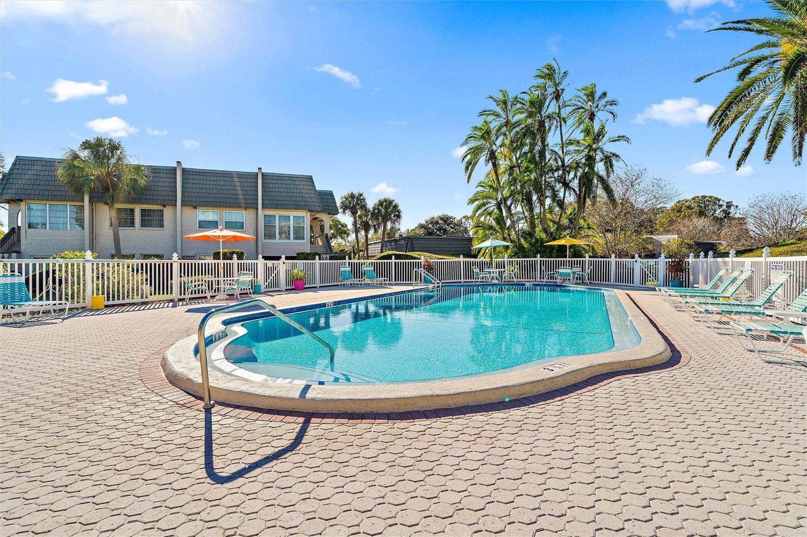 CORDOVA GREENS CONDO - Residential