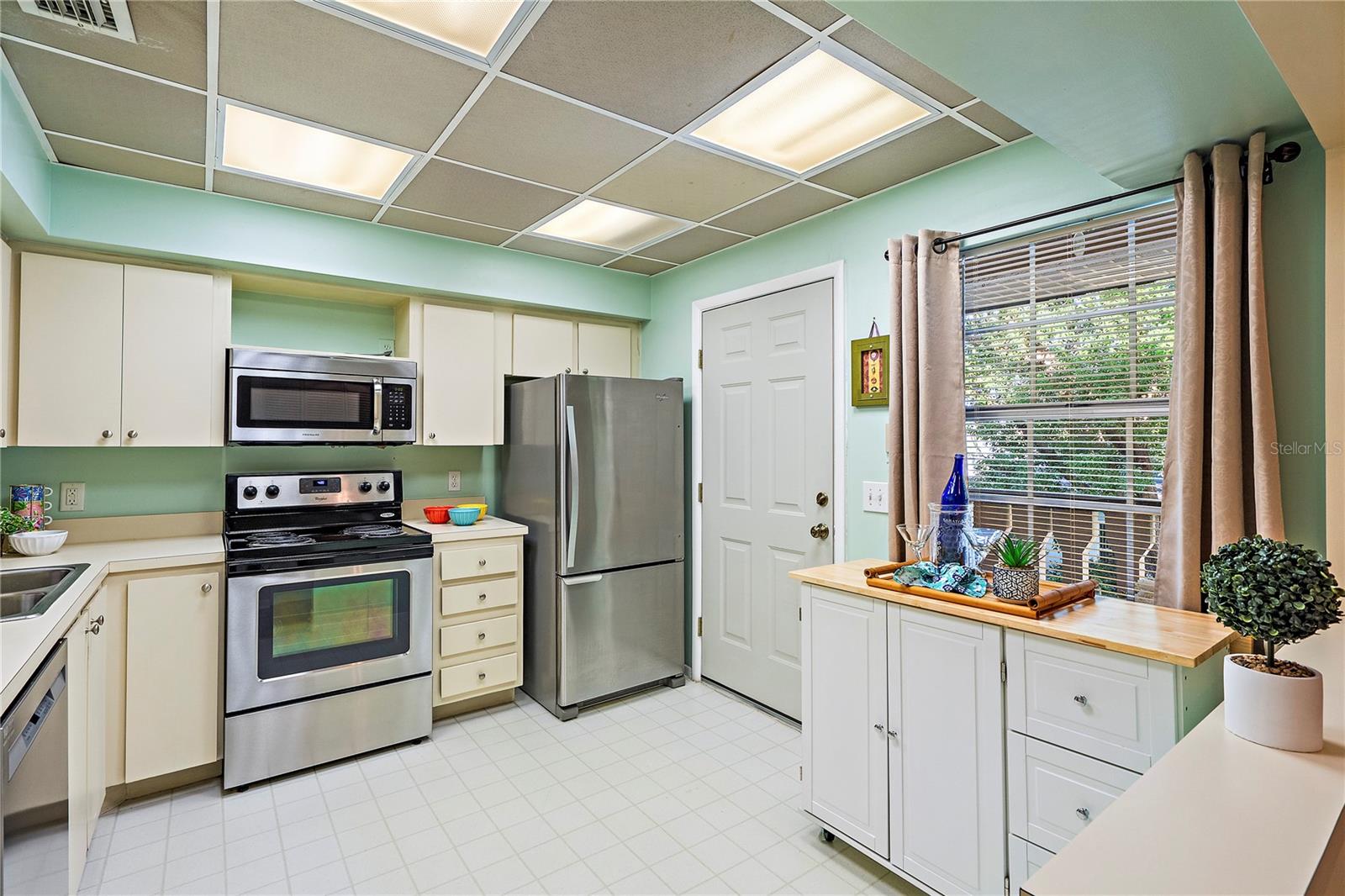 CORDOVA GREENS CONDO - Residential