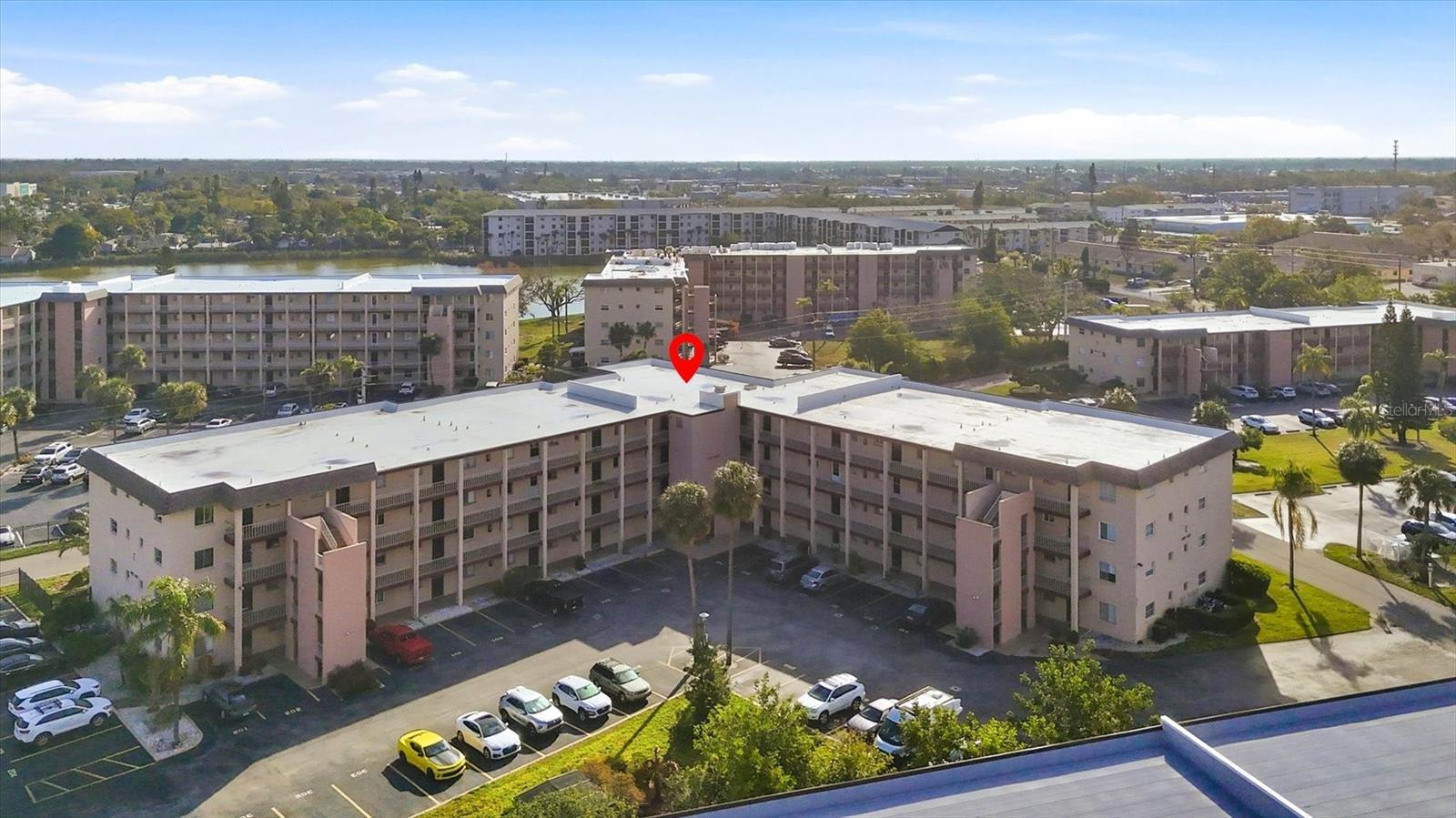 BAYSHORE ON THE LAKE APTS SEC 4 - Residential