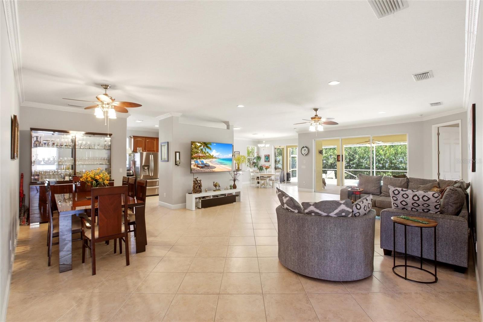 RIVER PLACE - Residential