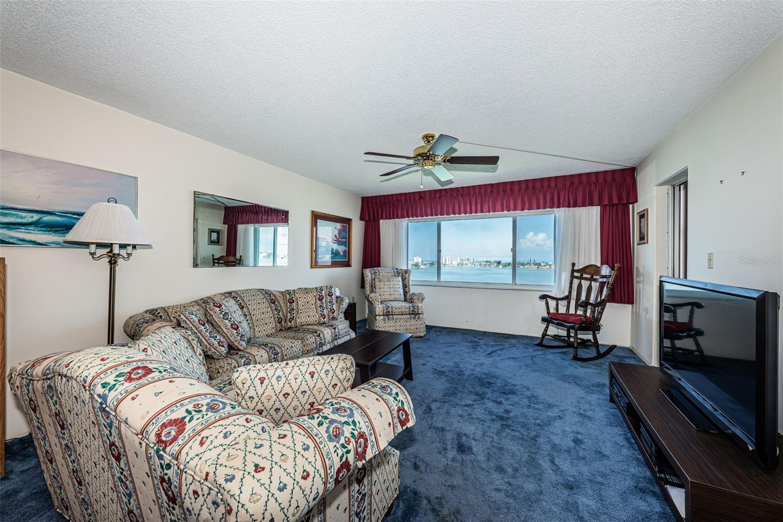 LEXINGTON TOWERS CONDO - Residential