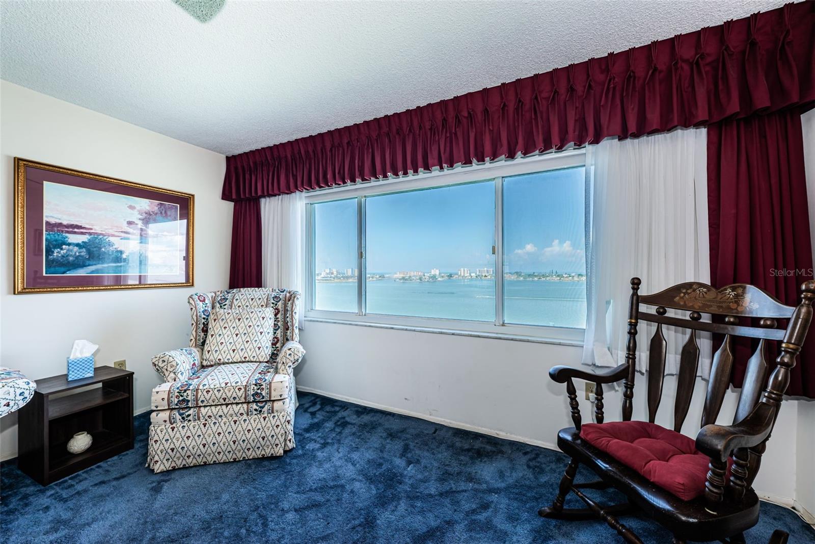 LEXINGTON TOWERS CONDO - Residential