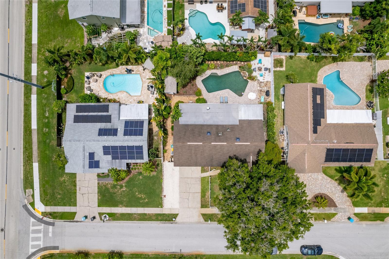 SEMINOLE WOODLANDS 1ST ADD - Residential