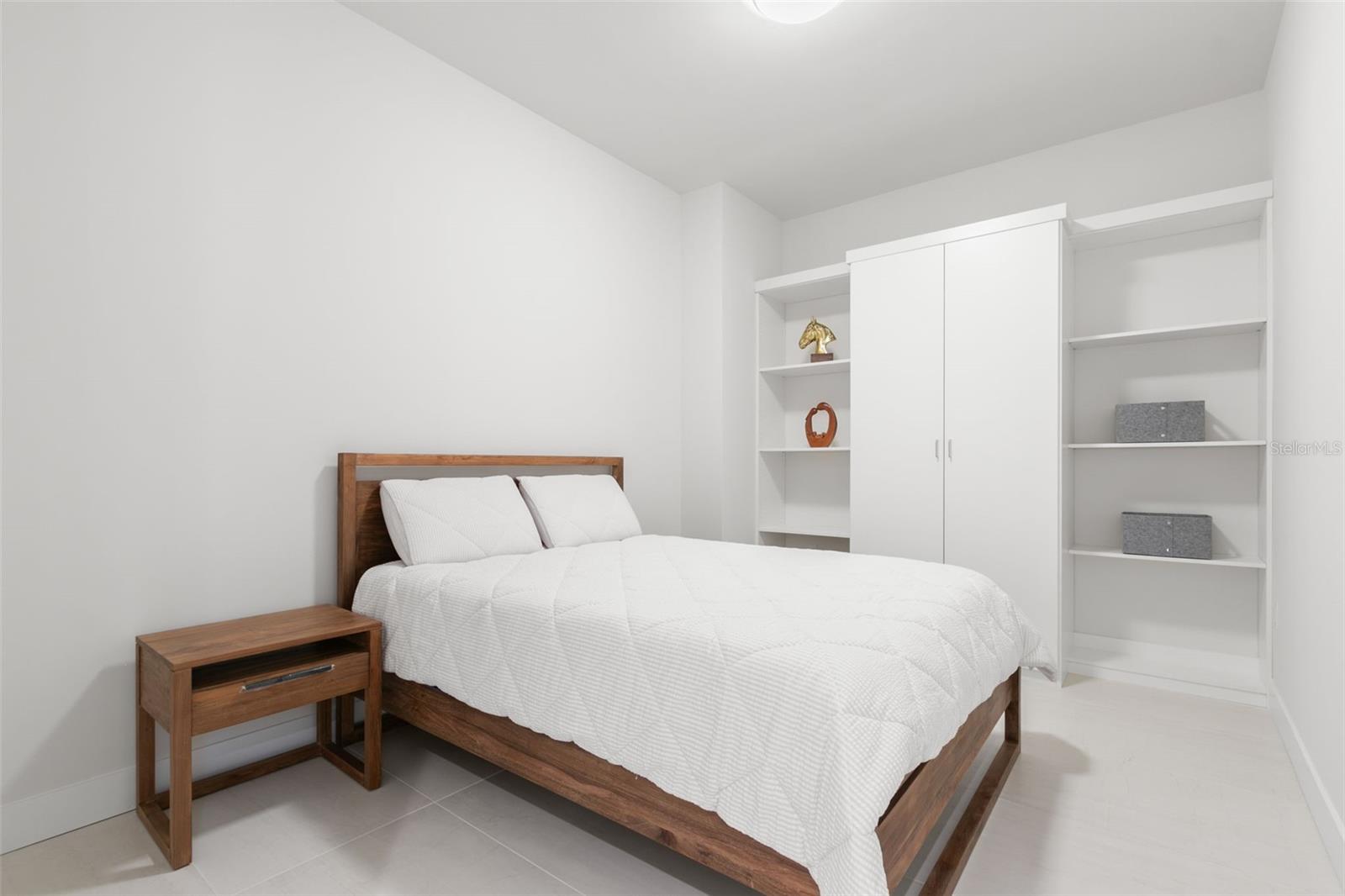 SALTAIRE CONDO - Residential