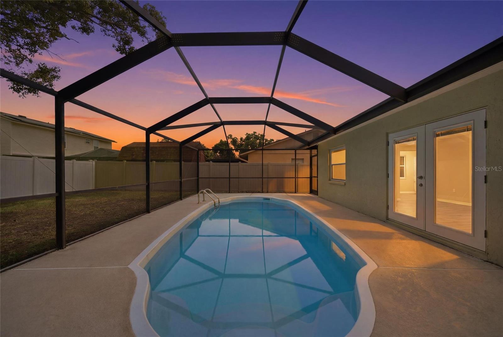 WILLOW POND - Residential