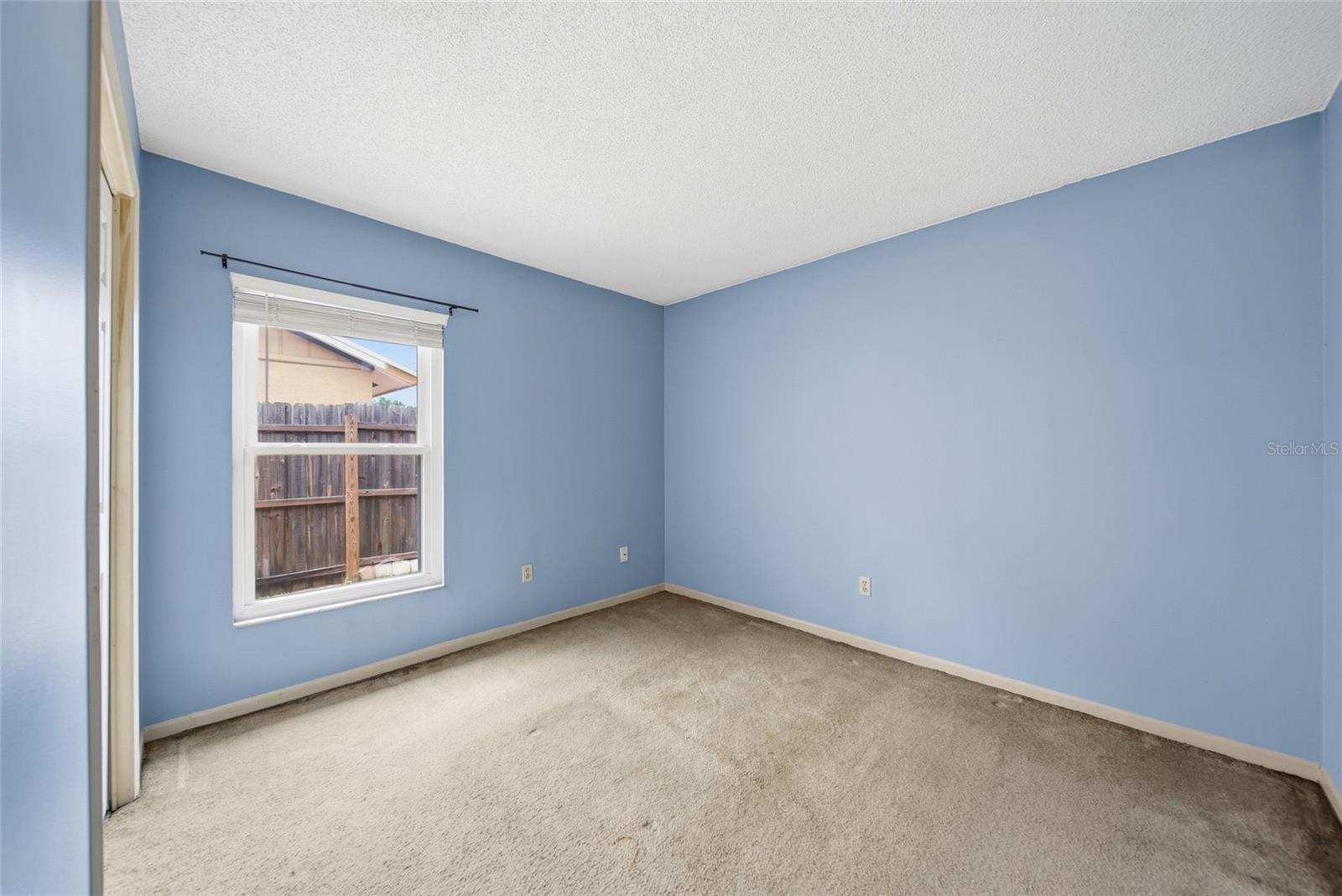 WILLOW POND - Residential