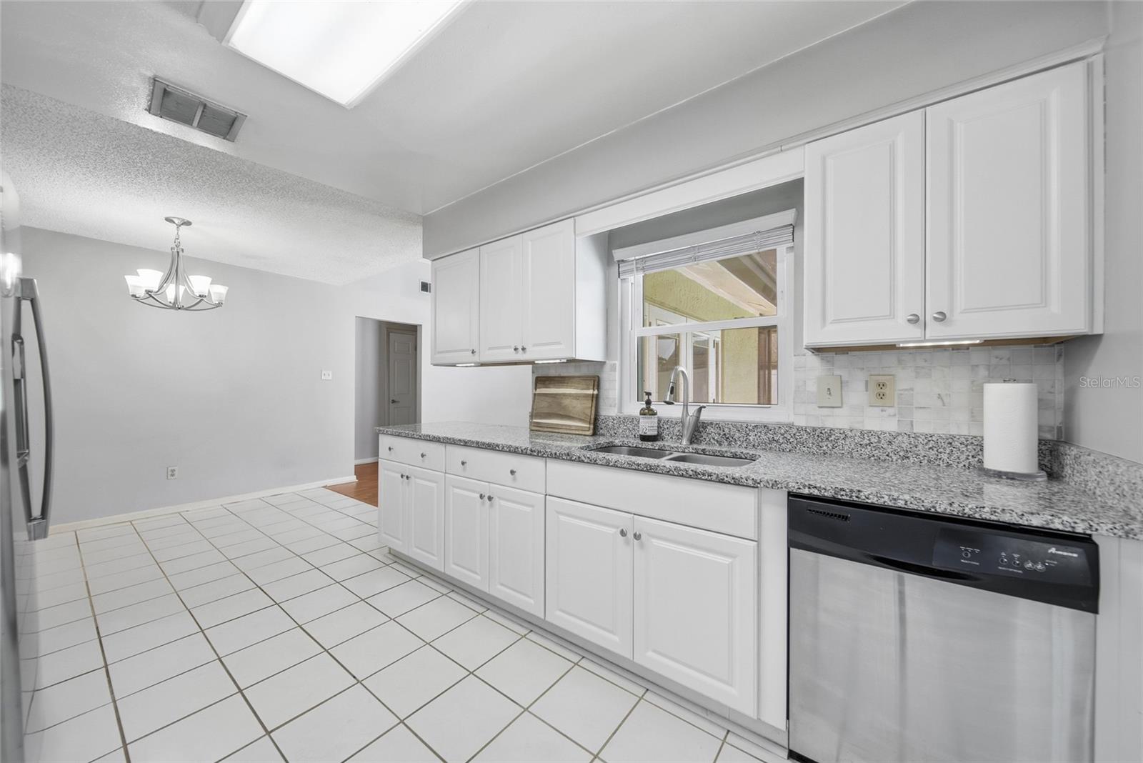 WILLOW POND - Residential