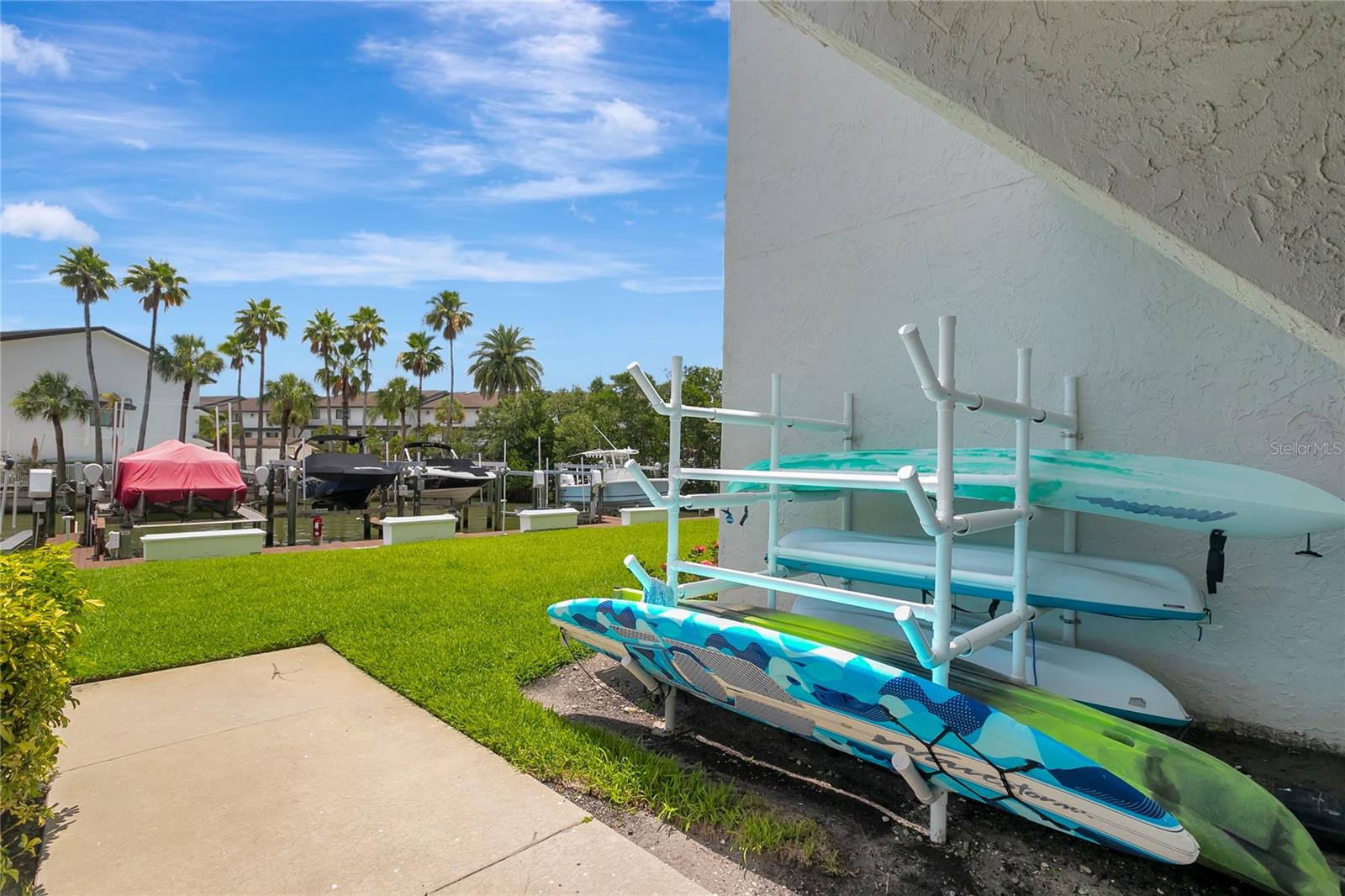 HARBOUR THE CONDO - Residential