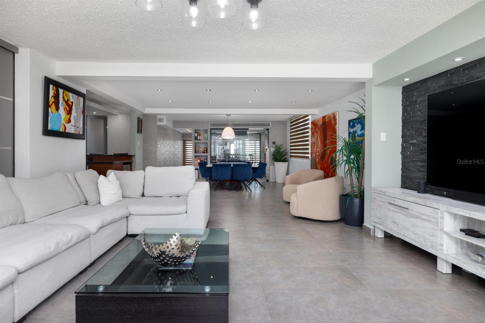 LOS ARBOLES DE MONTEHIEDRA - Residential