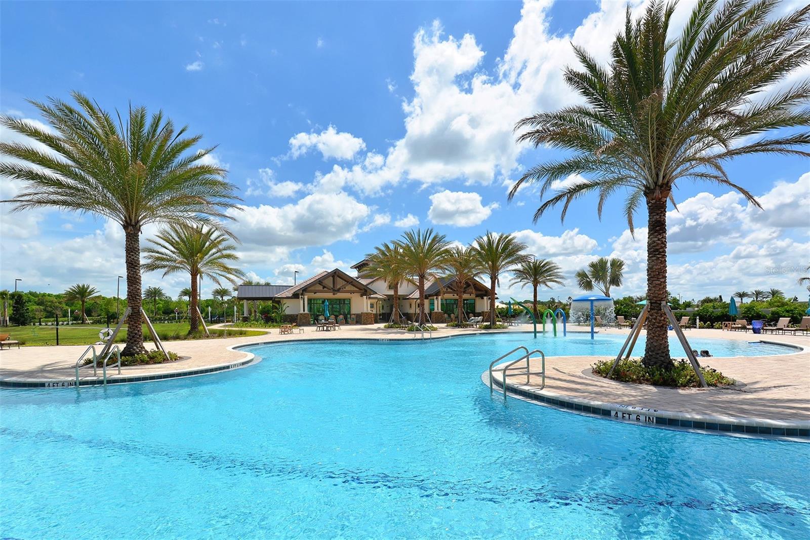 COUNTRY CLUB EAST AT LAKEWD RNCH QQ1 1 - Residential