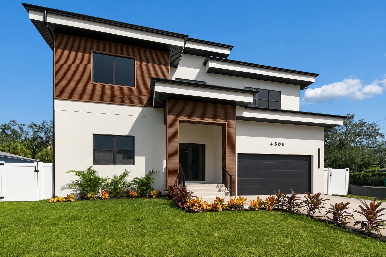 ANITA SUB - Residential