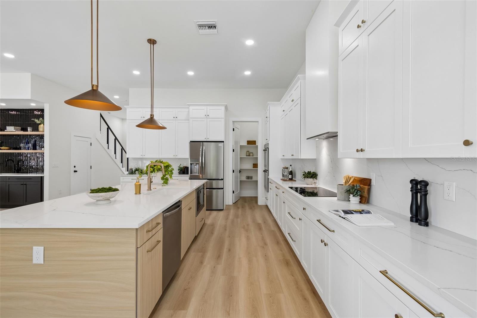 ANITA SUB - Residential