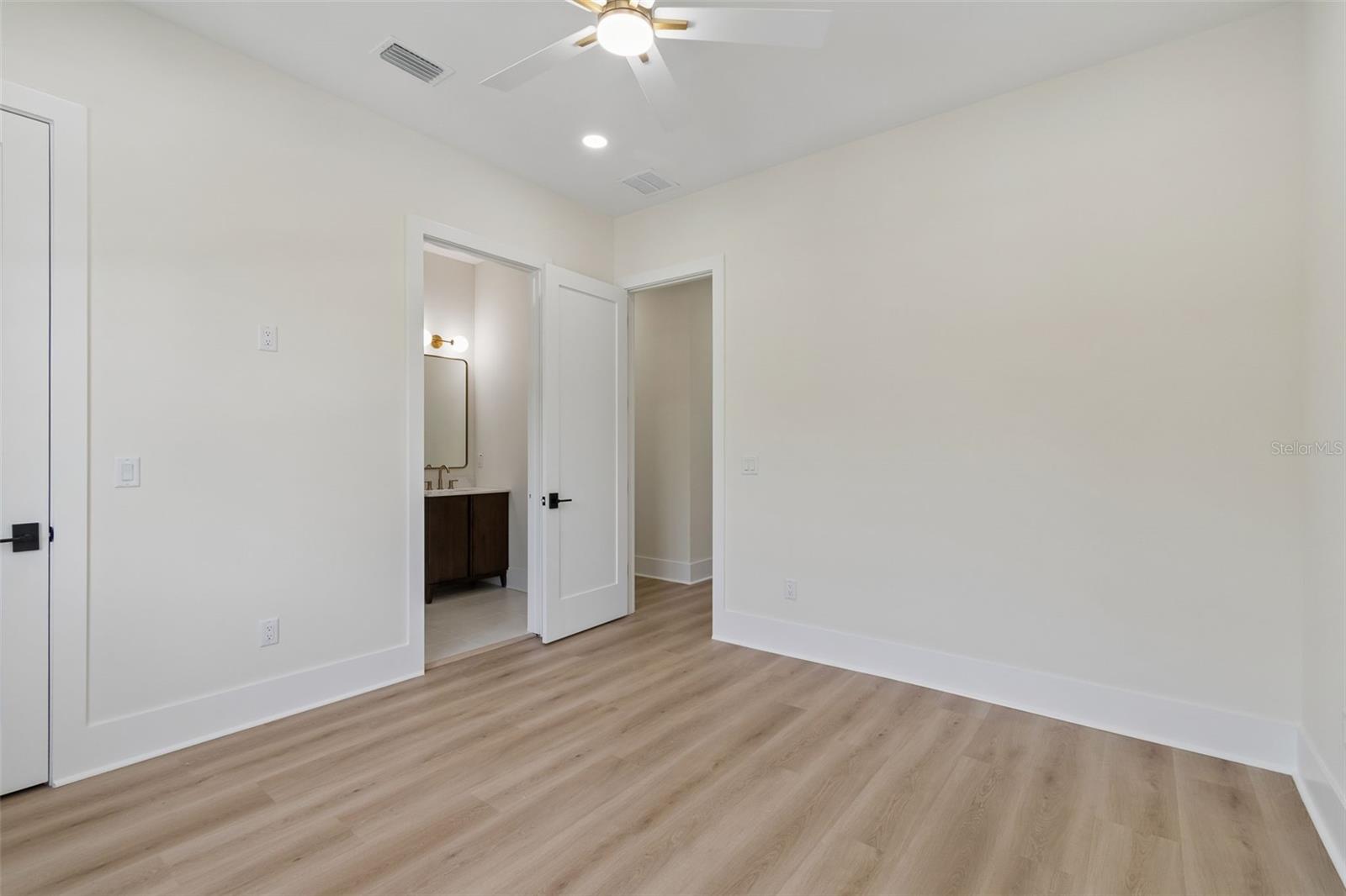 ANITA SUB - Residential