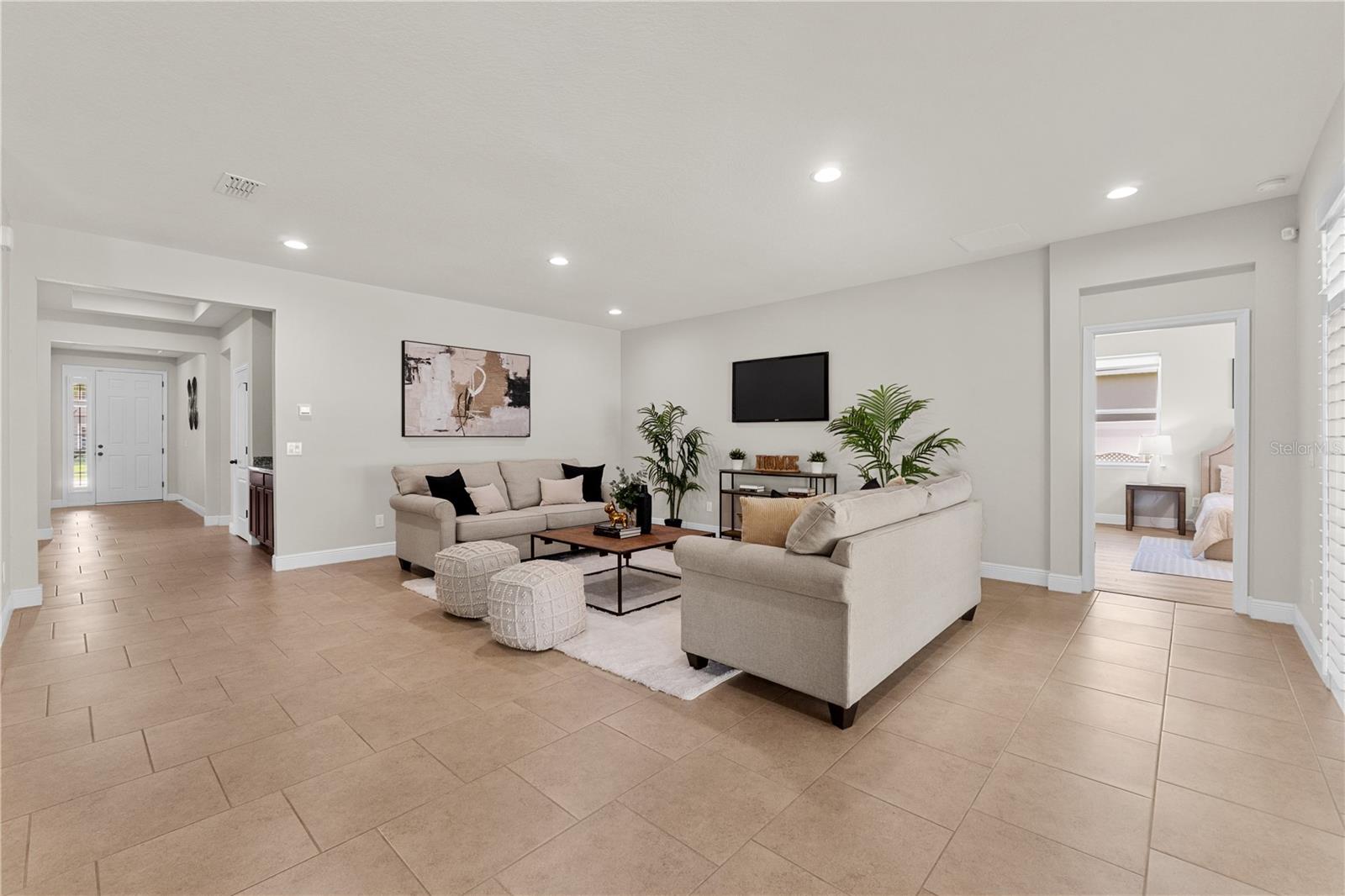 KENSINGTON RESERVE - Residential