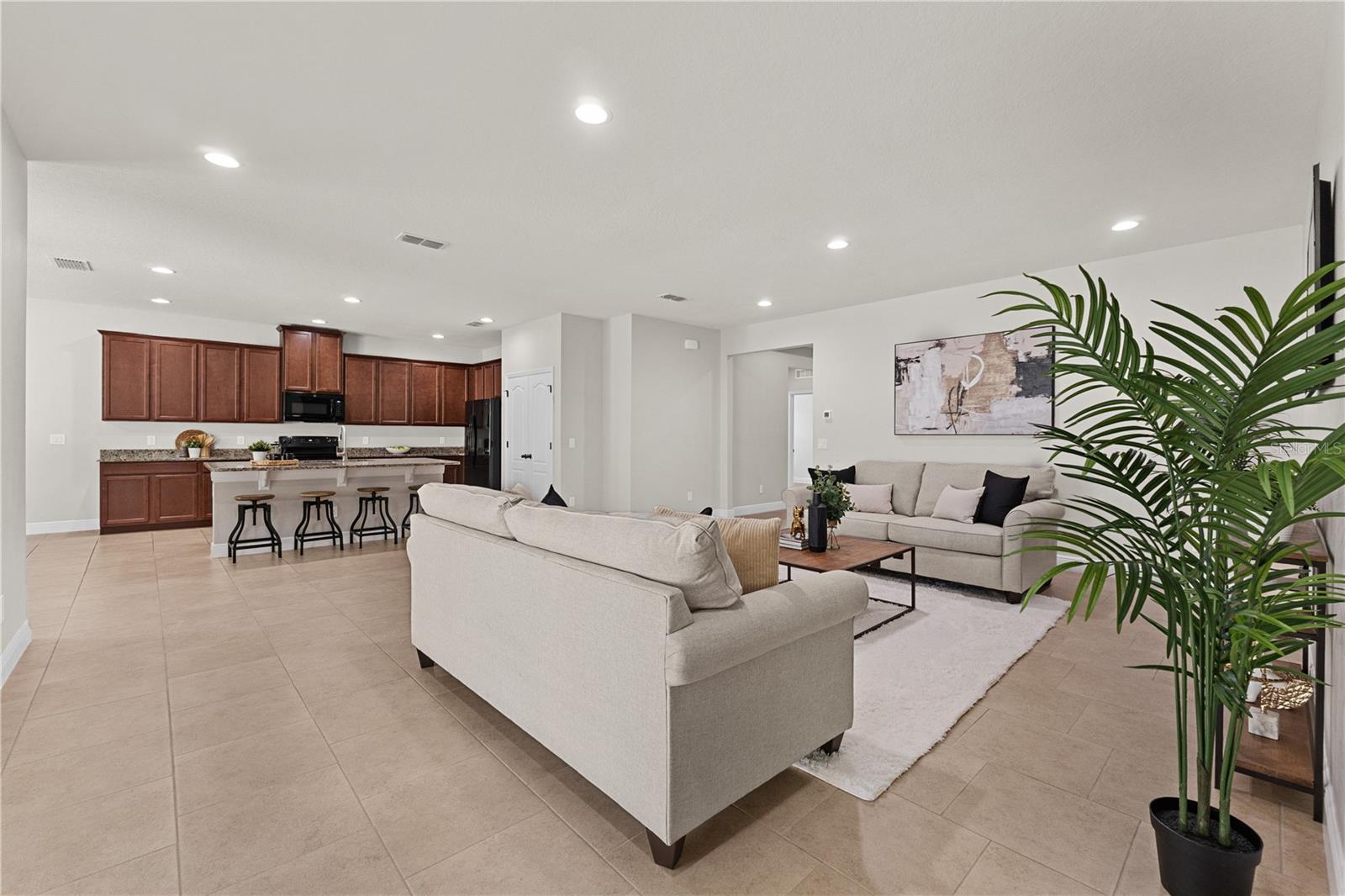 KENSINGTON RESERVE - Residential