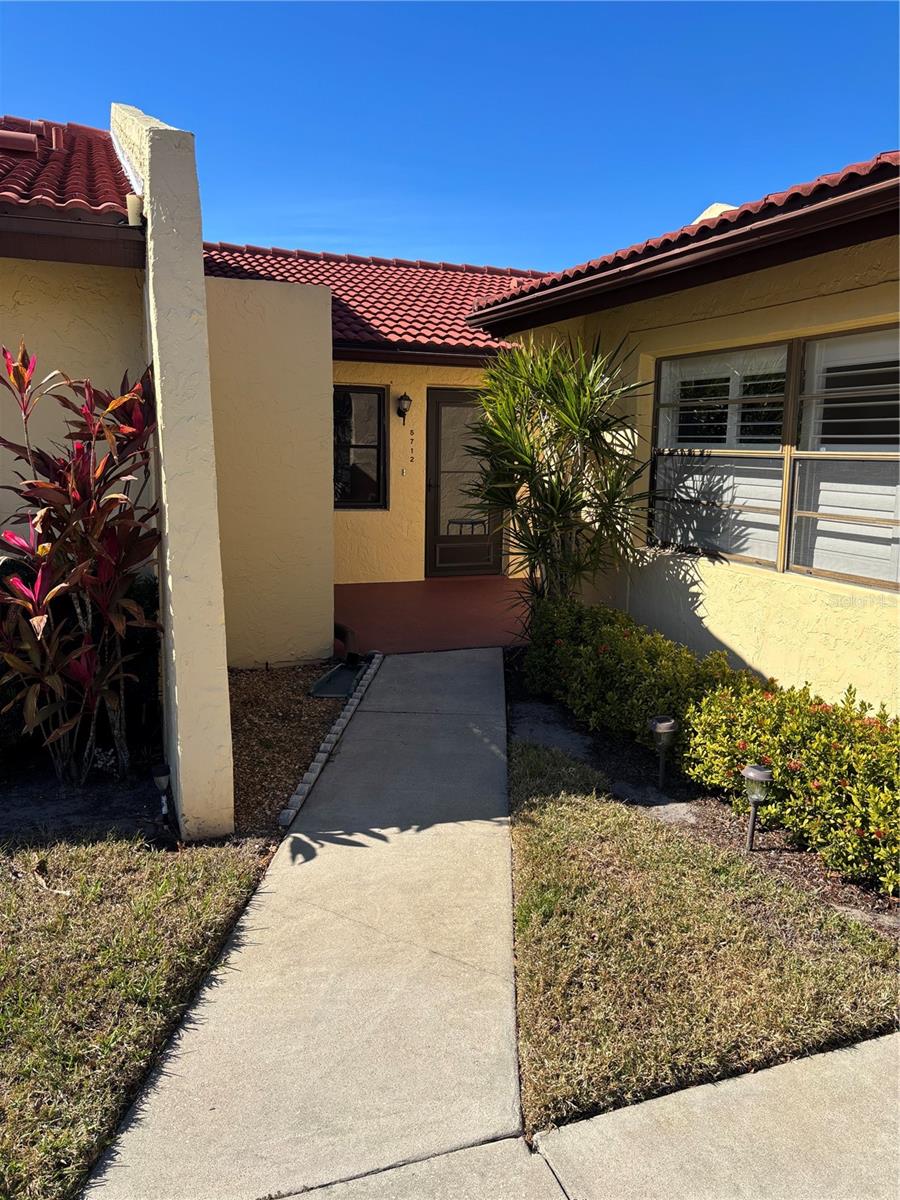 Move-in Ready & Beautifully Updated furnished Condo in West Bradenton, offering 1-bedroom, 1-bath home located in a highly desirable Meadowcroft community close to everything you need. This move-in-ready home features brand-new flooring, a freshly painted interior, a new shower door and a Grayhawk hurricane windows giving the space a clean, modern and safe feel.
The gorgeous kitchen offers both style and functionality, perfect for everyday living or entertaining. Enjoy the convenience of a new washer and dryer with a 5-year transferable warranty, adding peace of mind for the new owner. Also just recently changed air ducts and added some more isolation.
Ideally situated just minutes from shopping, dining, and entertainment—and only a short drive to the Gulf of Mexico’s beautiful beaches. The community offers a low HOA fee, and the property is located in a no flood zone, making it an excellent choice for full-time living, a seasonal retreat, or an investment opportunity.
Don’t miss your chance to own a stylish, low-maintenance condo in one of West Bradenton’s most convenient locations! Schedule your showing today to see your new peace of paradise!