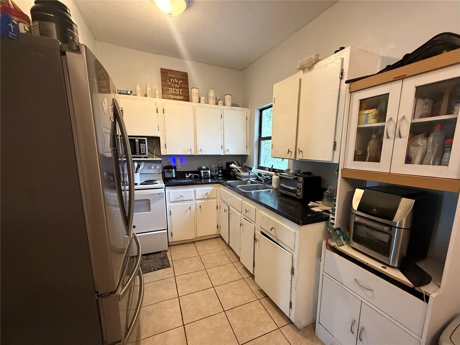 TRIANGLE ACRES - Residential