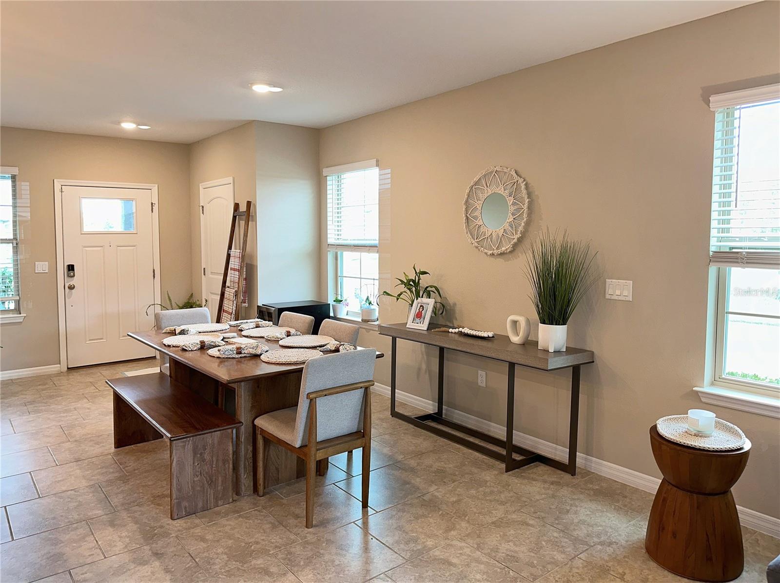 WATERLEIGH PH 2E - Residential Lease