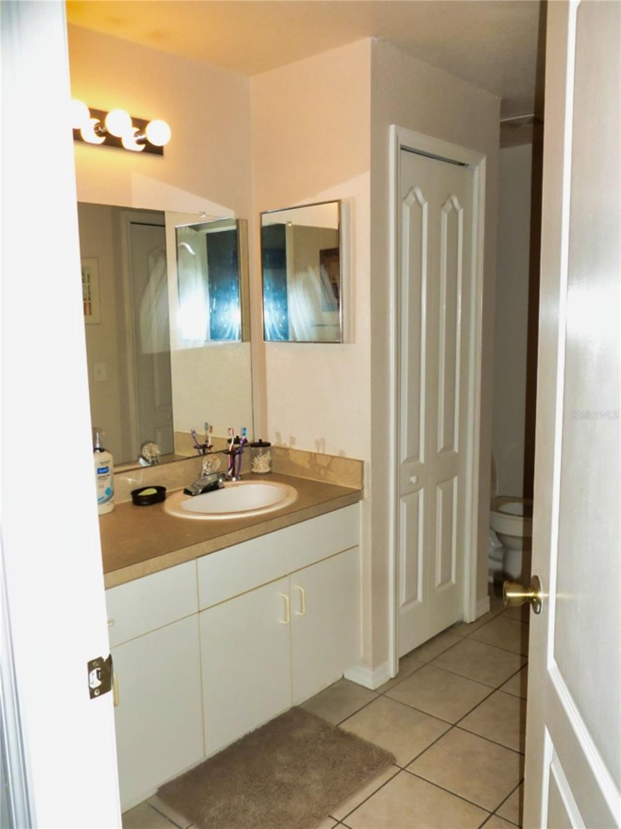 BELLA VILLINO III - Residential Lease