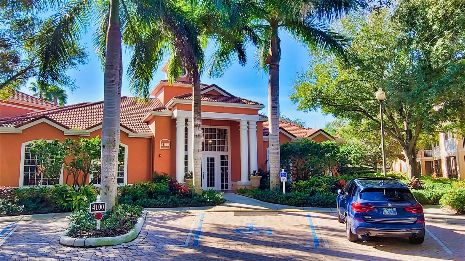 BELLA VILLINO III - Residential Lease
