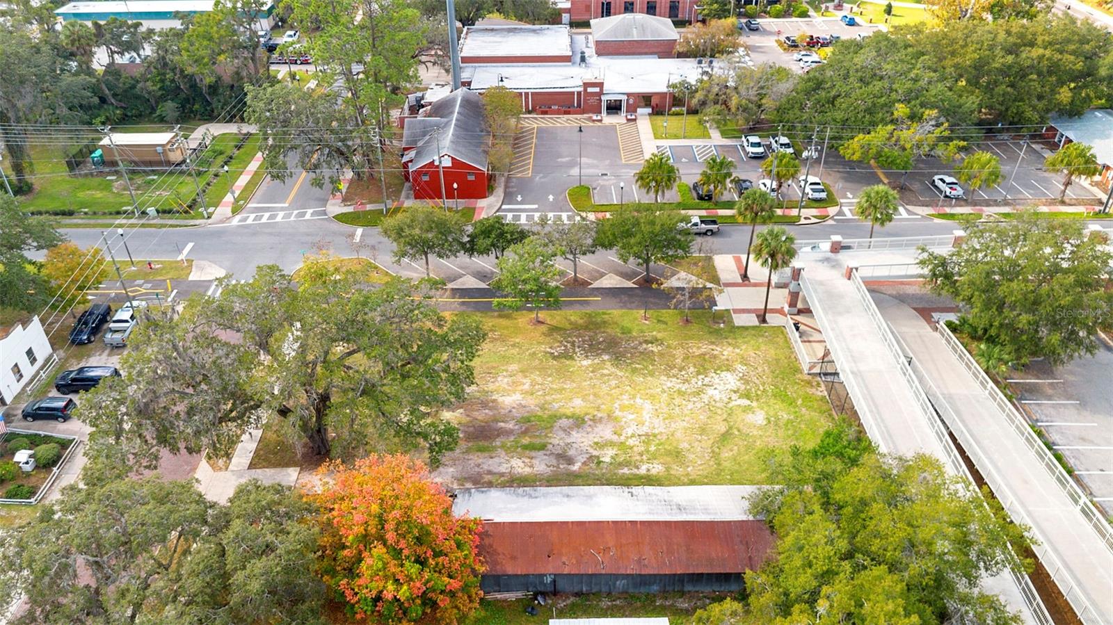 APOPKA TOWN OF (CHAMPNEY PORTION) - Land