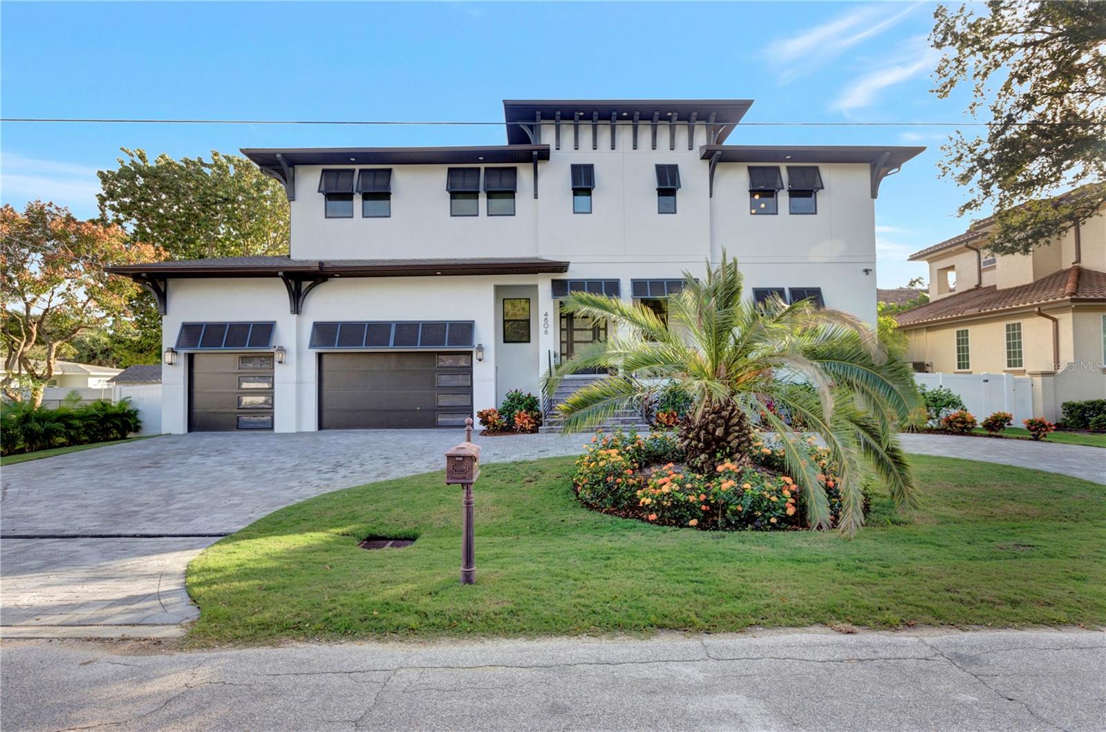 SUNSET PARK - Residential