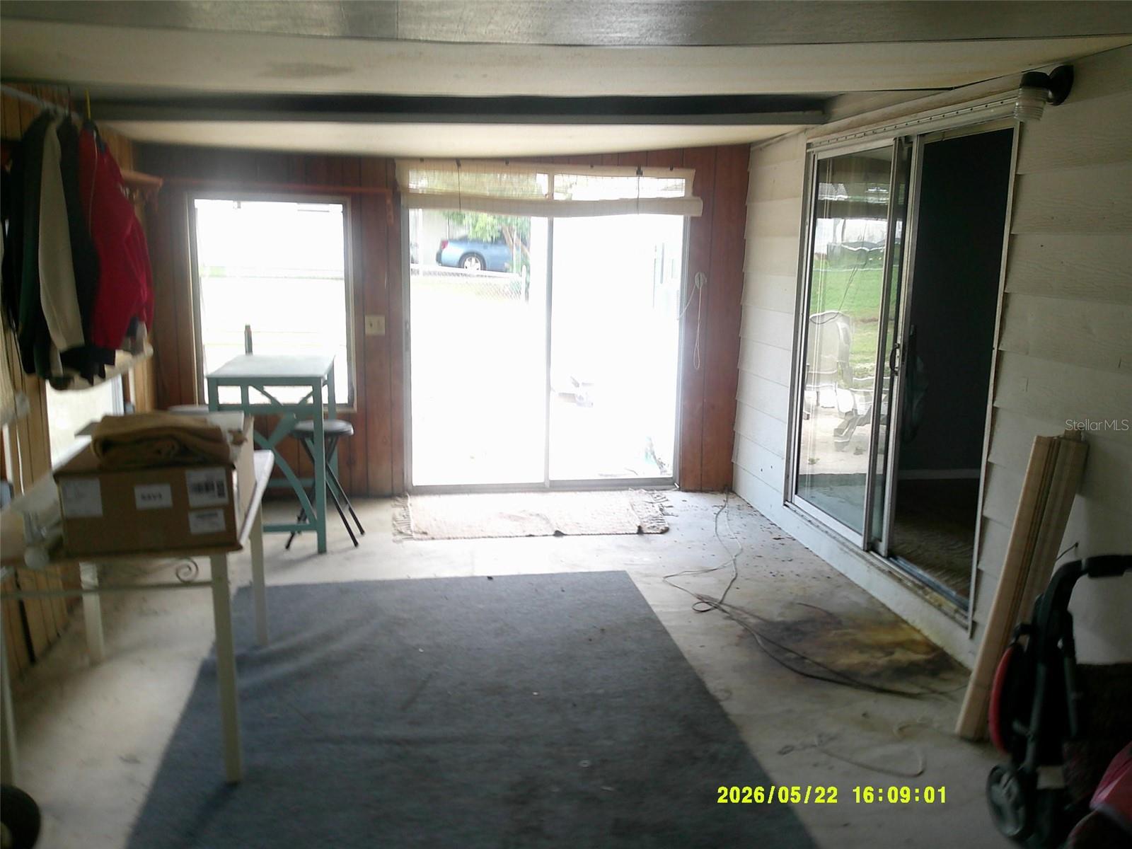 LAKE WEIR HARBOR ESTATE - Residential Lease