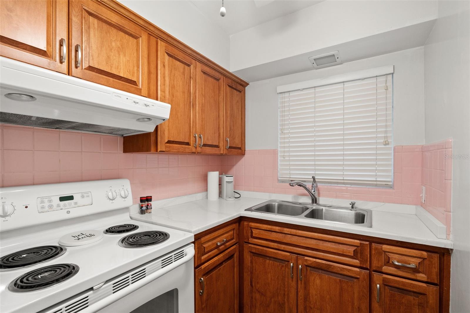 CODYS REP - Residential Lease