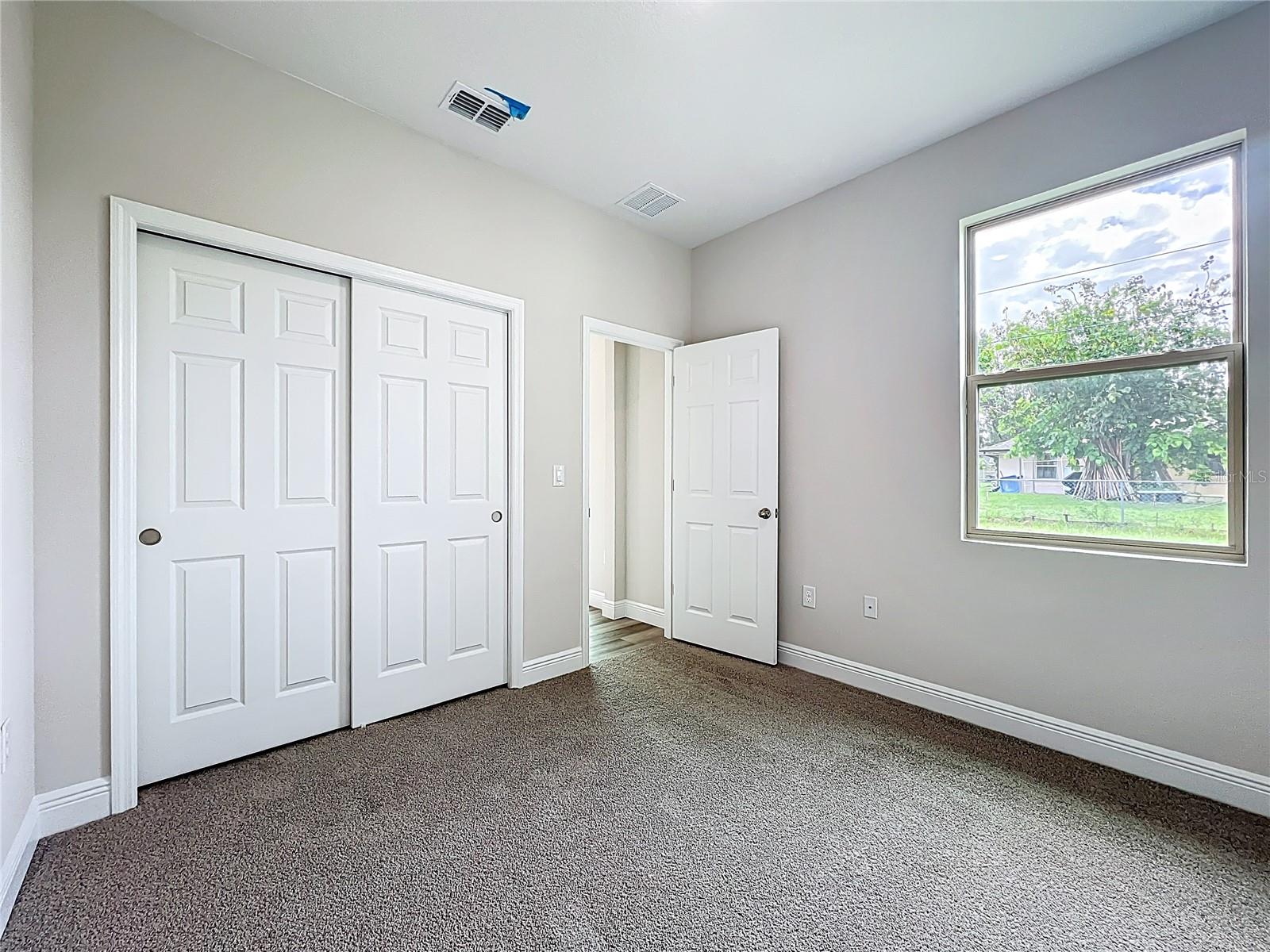 1570 - PORT CHARLOTTE SUB 24 - Residential