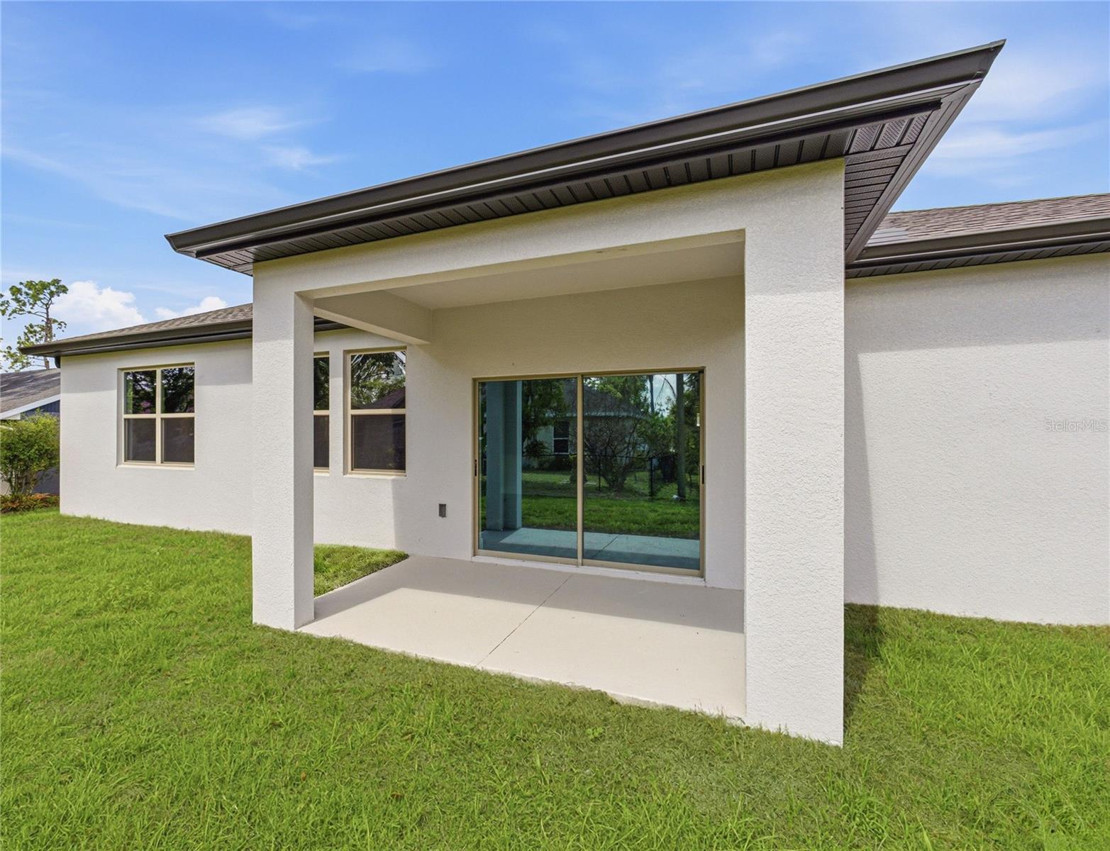 1570 - PORT CHARLOTTE SUB 24 - Residential