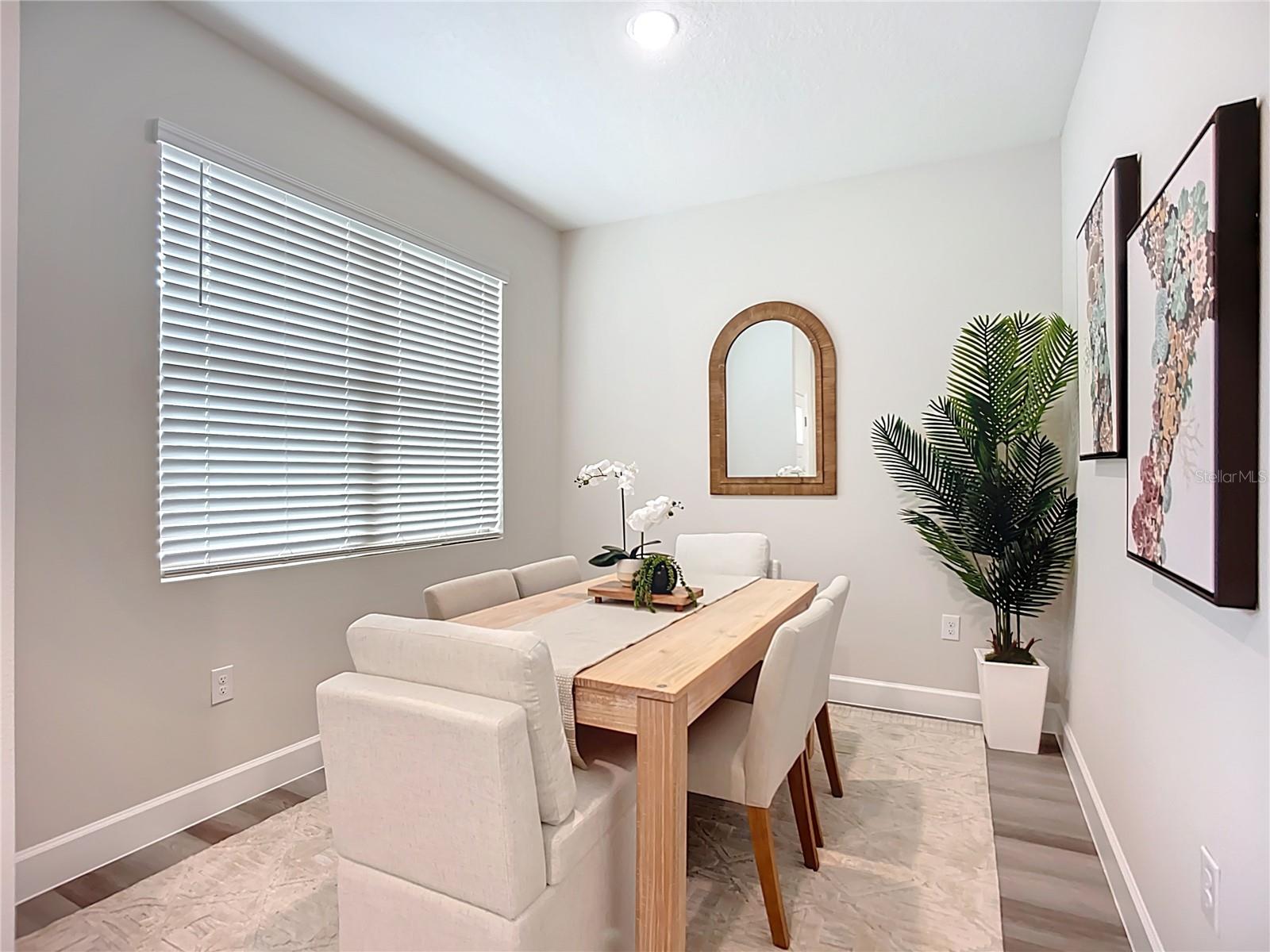1570 - PORT CHARLOTTE SUB 24 - Residential