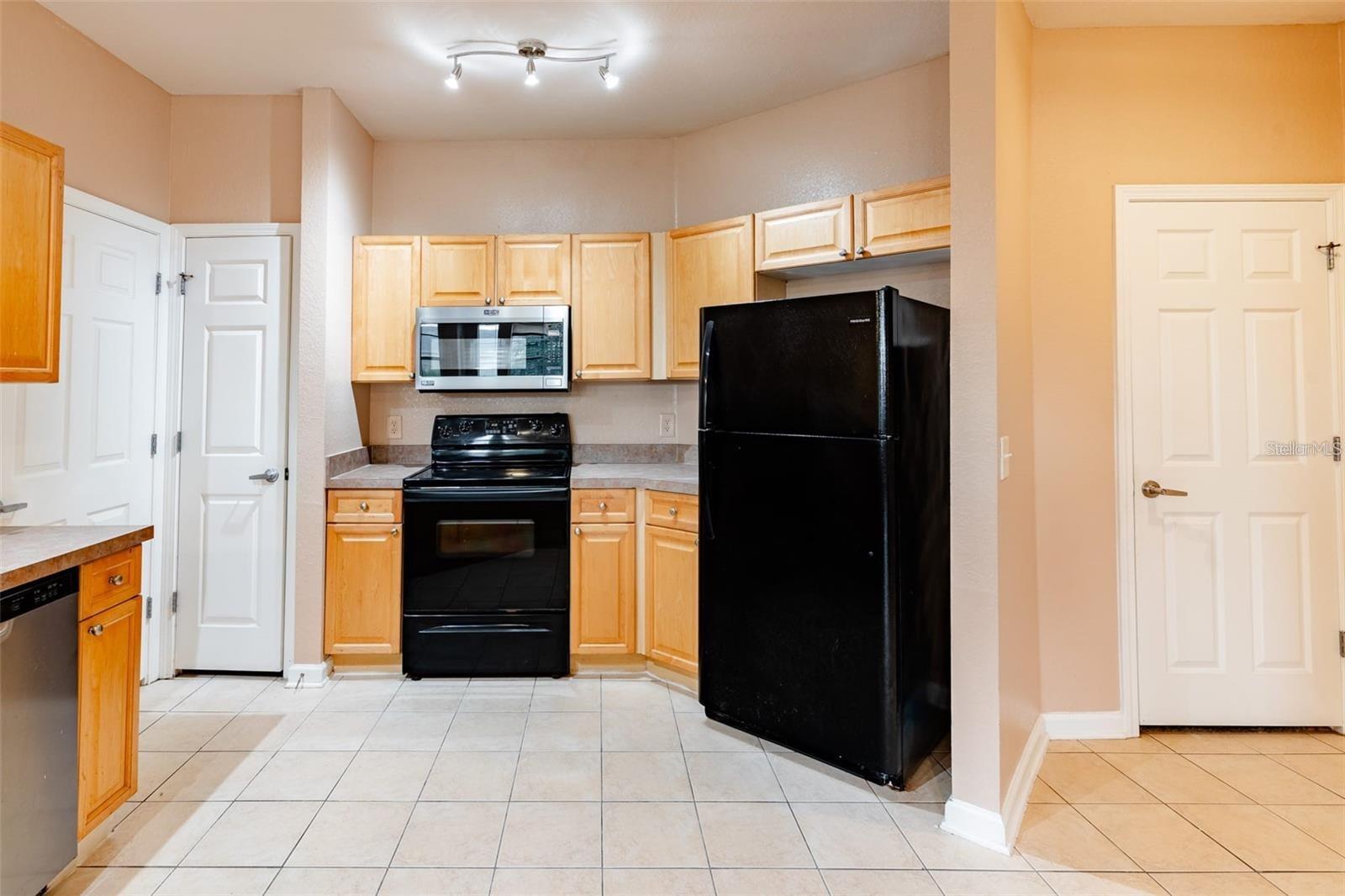 TERRACE RIDGE AT TOWN CENTER EAST CONDO - Residential