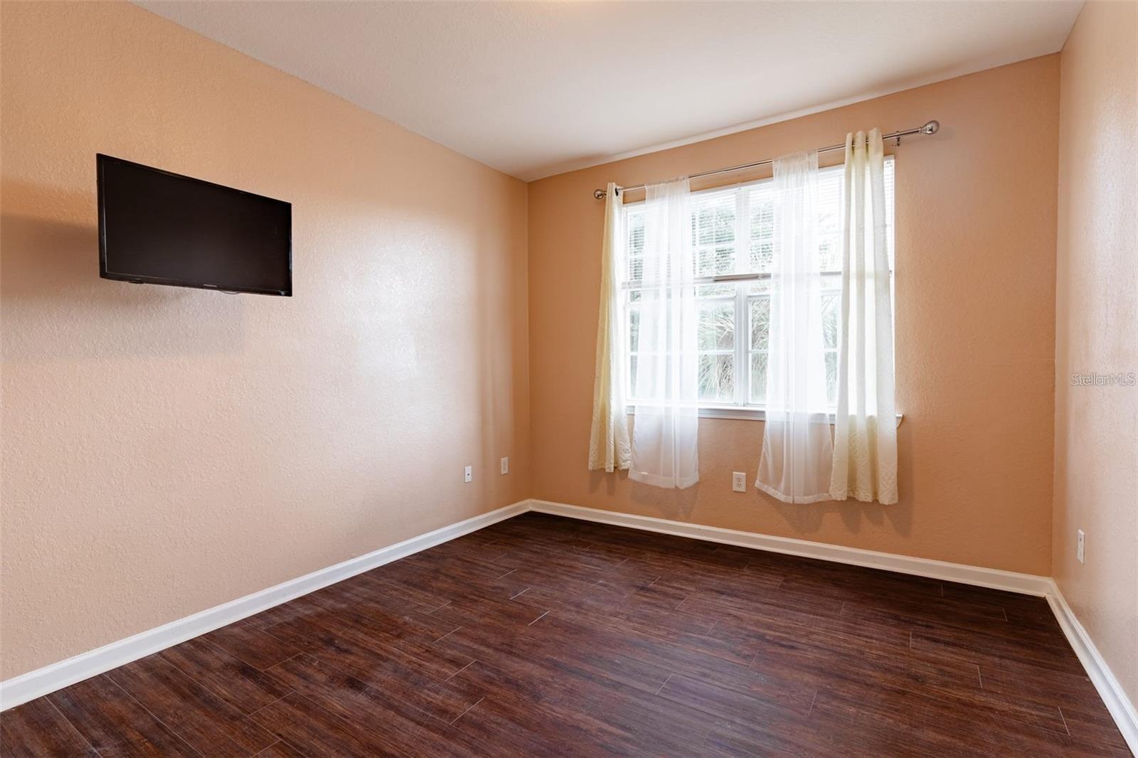 TERRACE RIDGE AT TOWN CENTER EAST CONDO - Residential