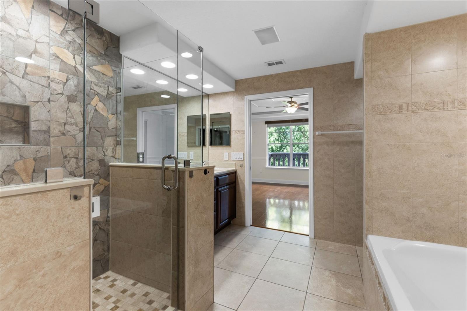 LOTUS VISTA CONDO - Residential