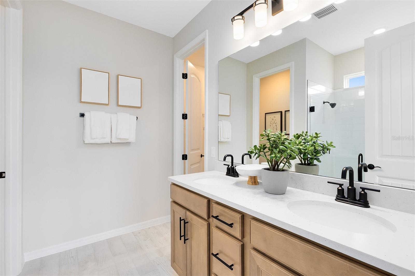 THE LANDING'S AT LIVE OAK - Residential