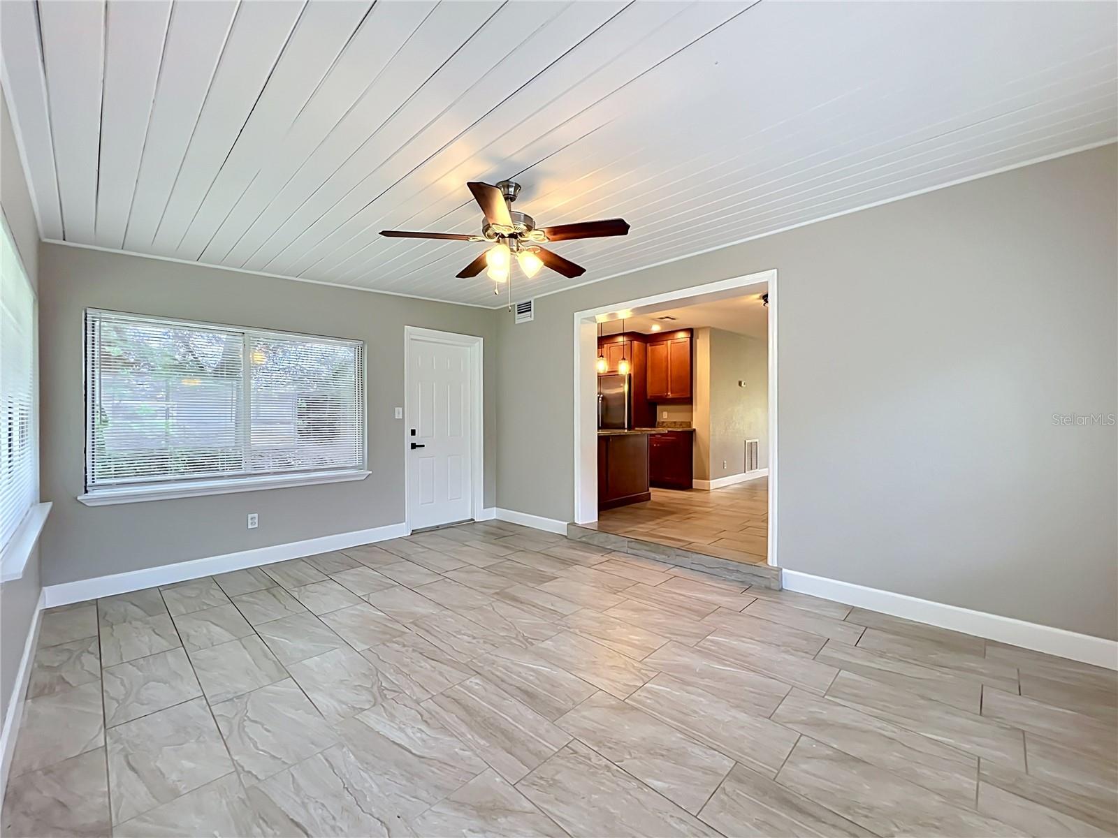ROBINSDALE - Residential Lease