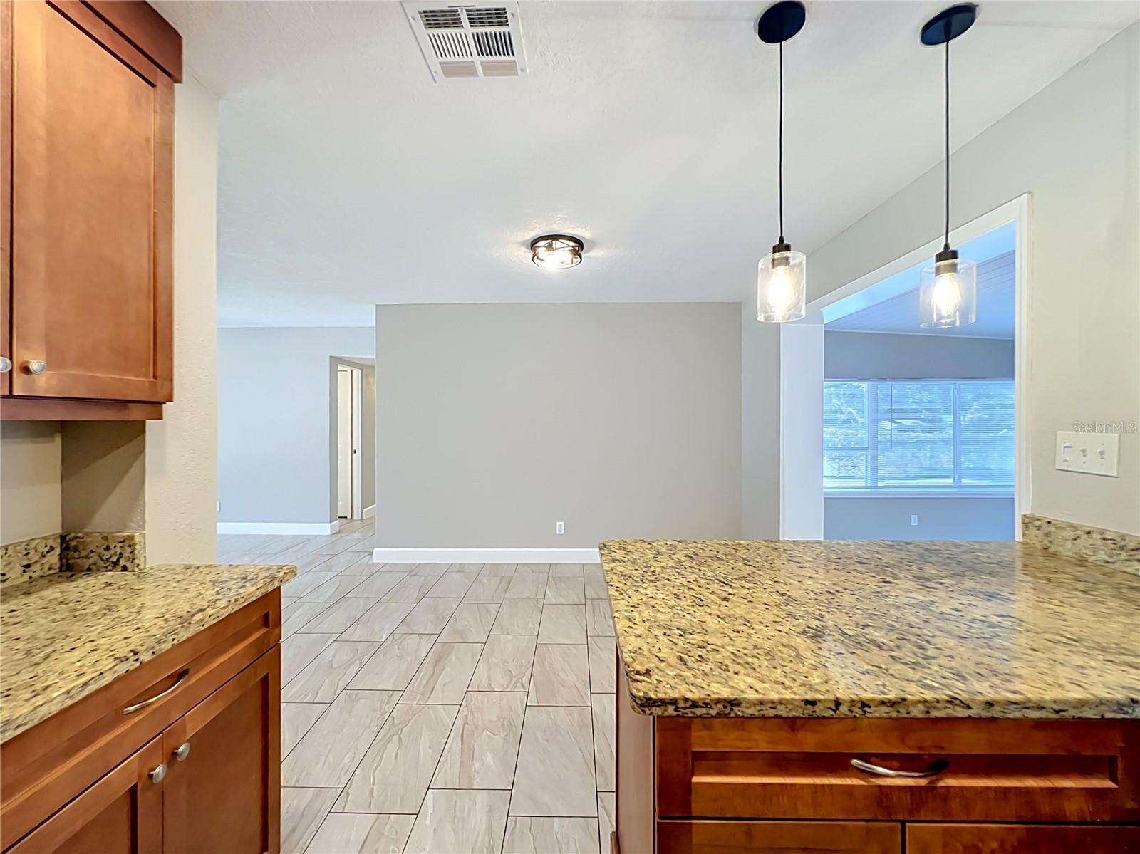 ROBINSDALE - Residential Lease