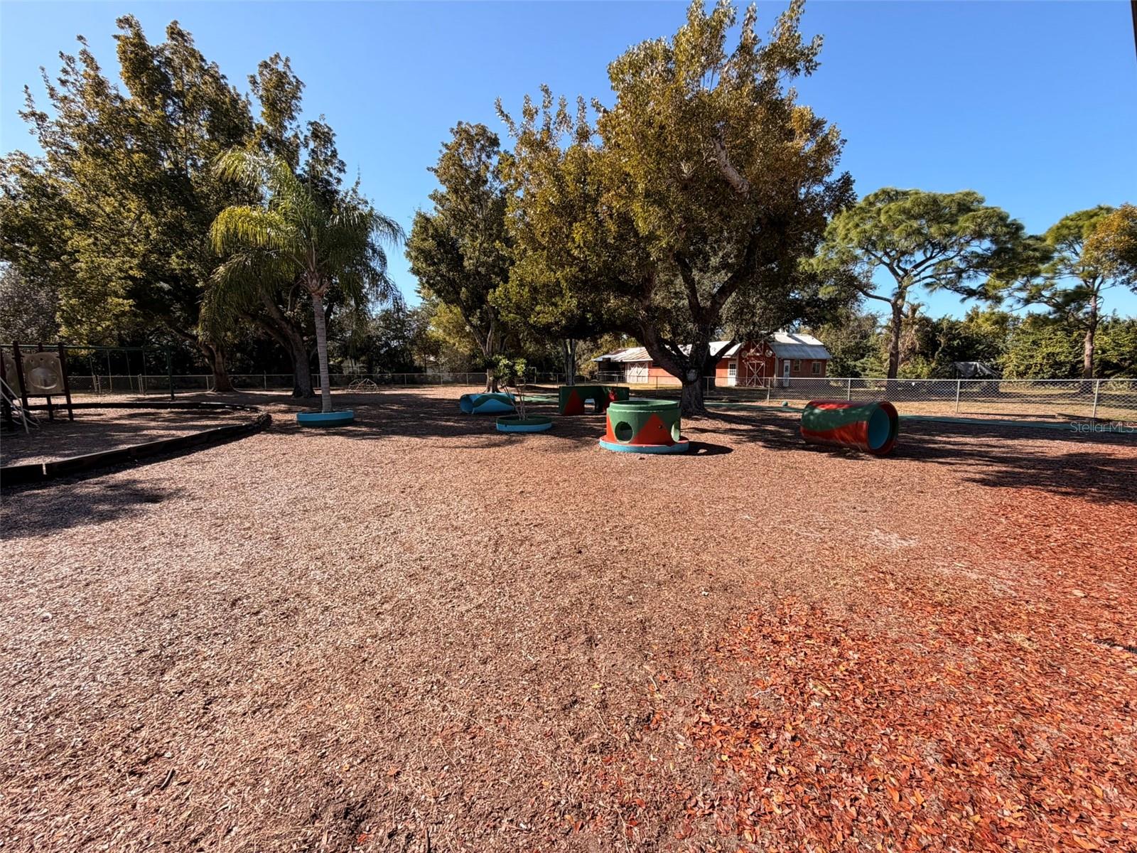 ACREAGE & UNREC - Commercial Sale