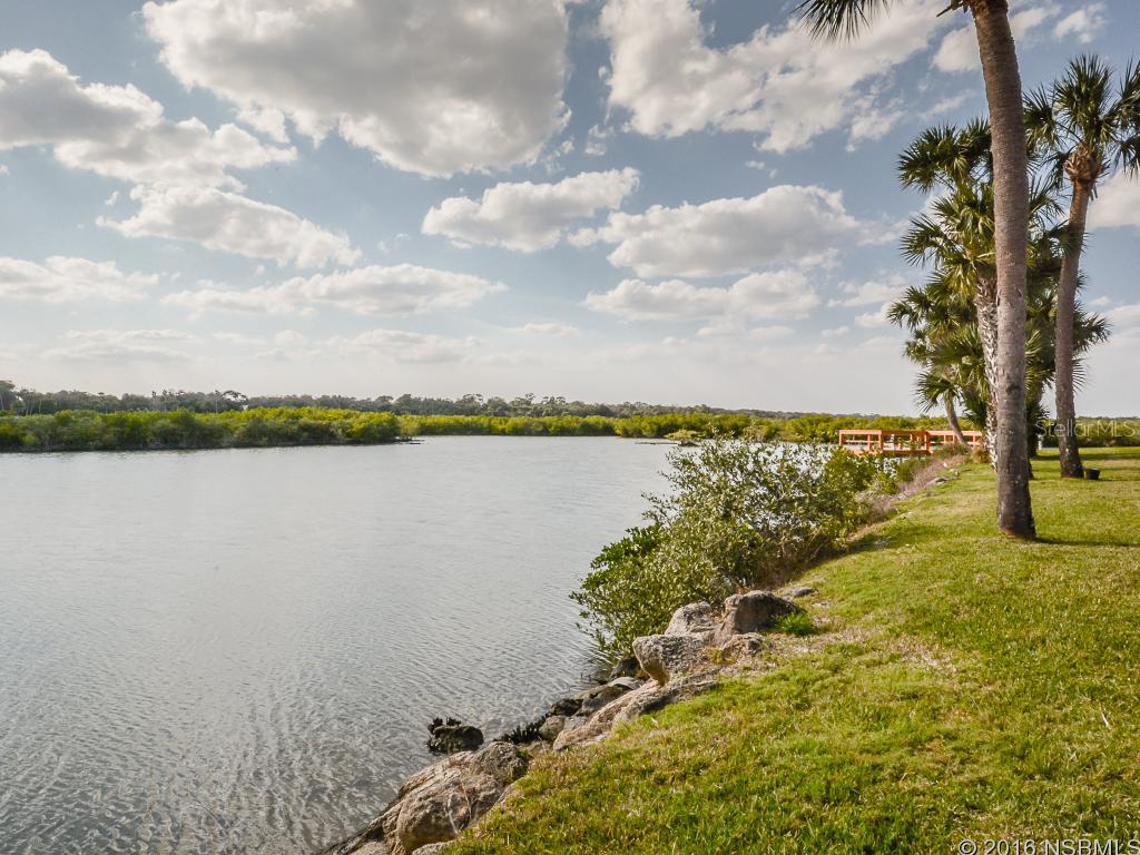 Riverwalk Condo - Residential