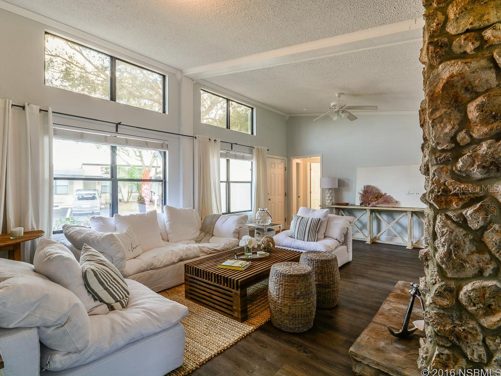 Riverwalk Condo - Residential