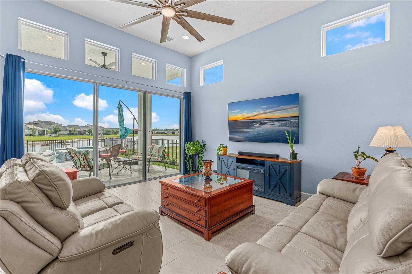 MOSAIC PH 2 - Residential