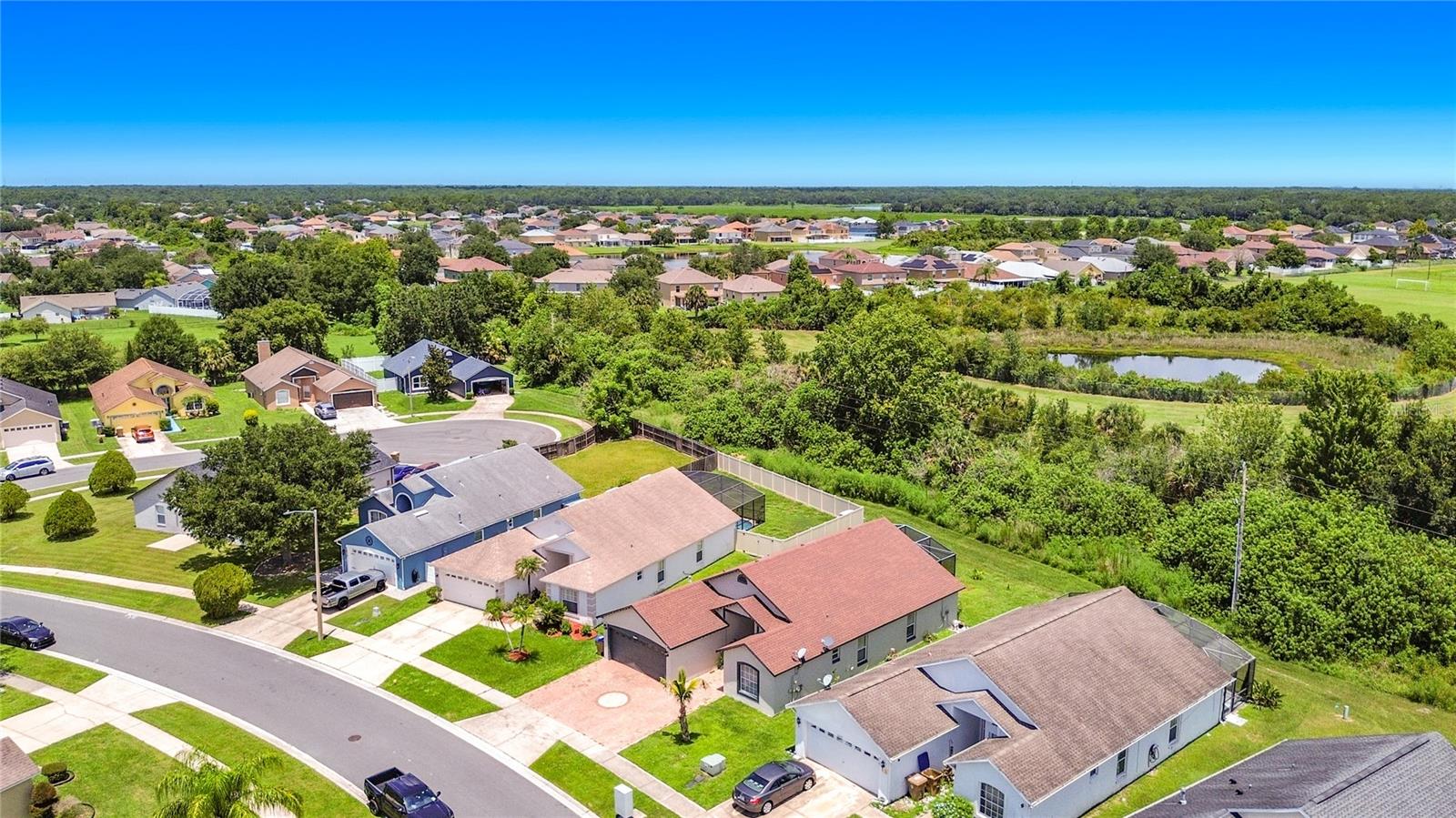 CRESCENT LAKES - Residential